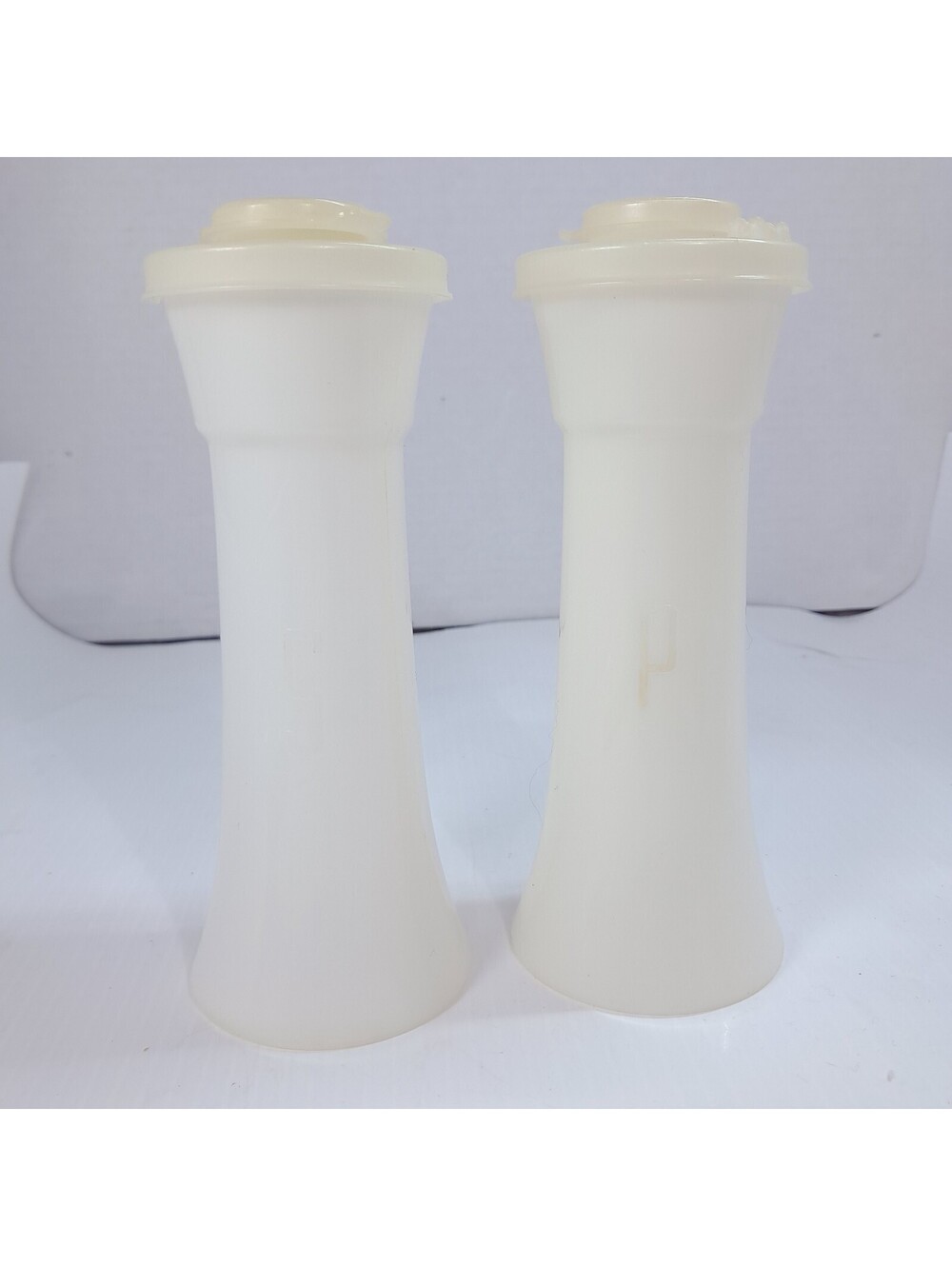 Vintage Tupperware Salt & Pepper Shakers White #718 Hourglass tall plastic